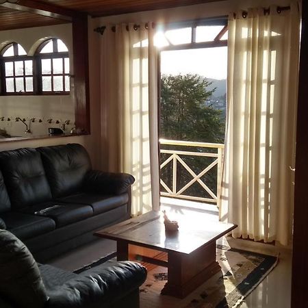 Apartamento Campos Do Jordao Villa Luaran gambar